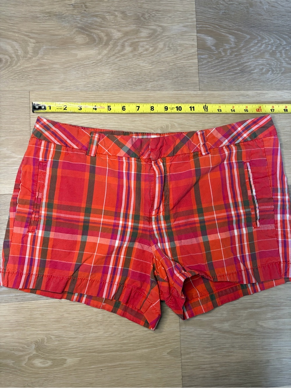 JCP Plaid Low Rise Shorts – Size 10P - Picture 4 of 6